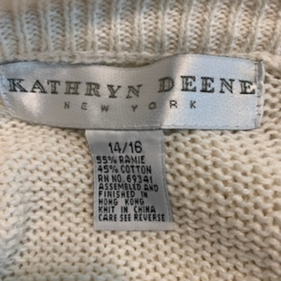 Winter white long sleeve sweater with beading - Picture 2 of 3